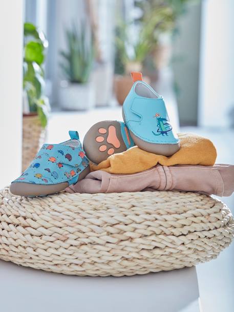 Zapatillas de casa de piel con tira autoadherente, para bebé niño VERDE CLARO LISO CON MOTIVOS 