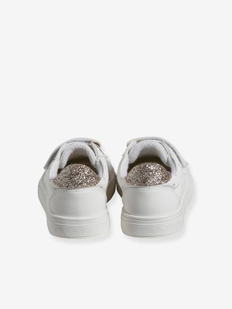 Zapatillas infantiles con detalles dorados blanco estampado 